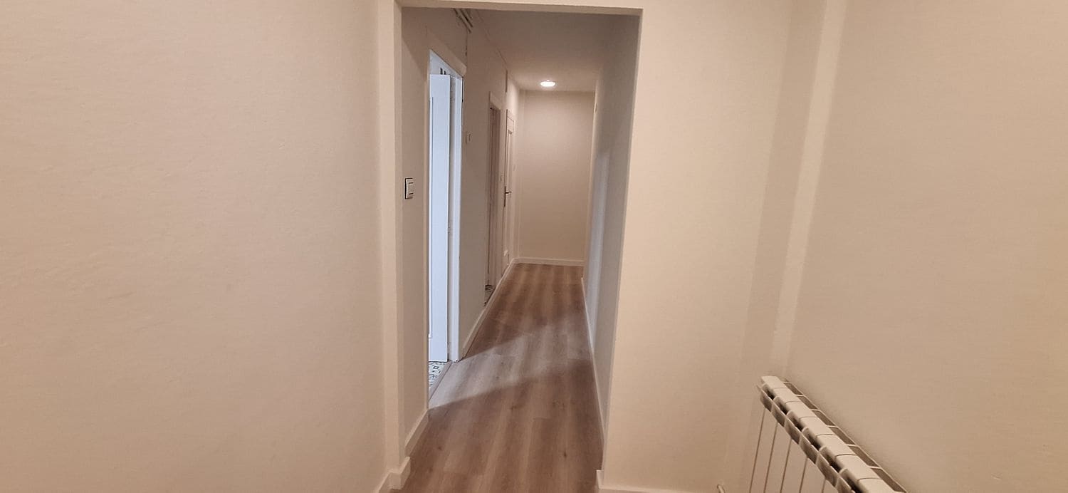 3 camera da letto Appartamento da affittare in Gijon con garage - 750 € (Rif: 9406272)