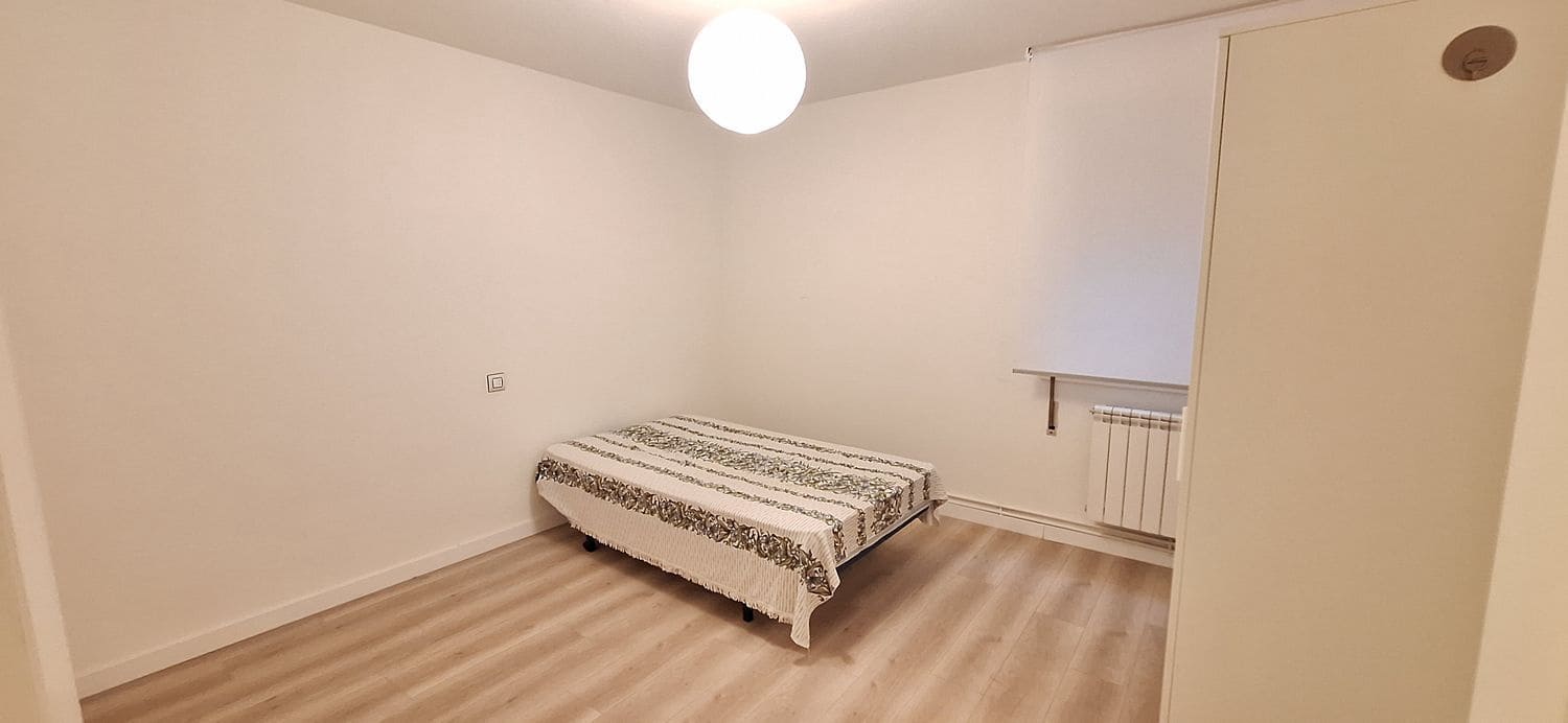 3 camera da letto Appartamento da affittare in Gijon con garage - 750 € (Rif: 9406272)