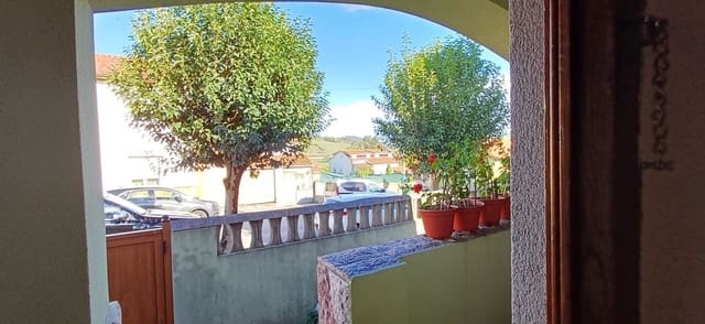 2 soveværelse Villa til salg i Llanera med garage - € 183.000 (Ref: 9406350)