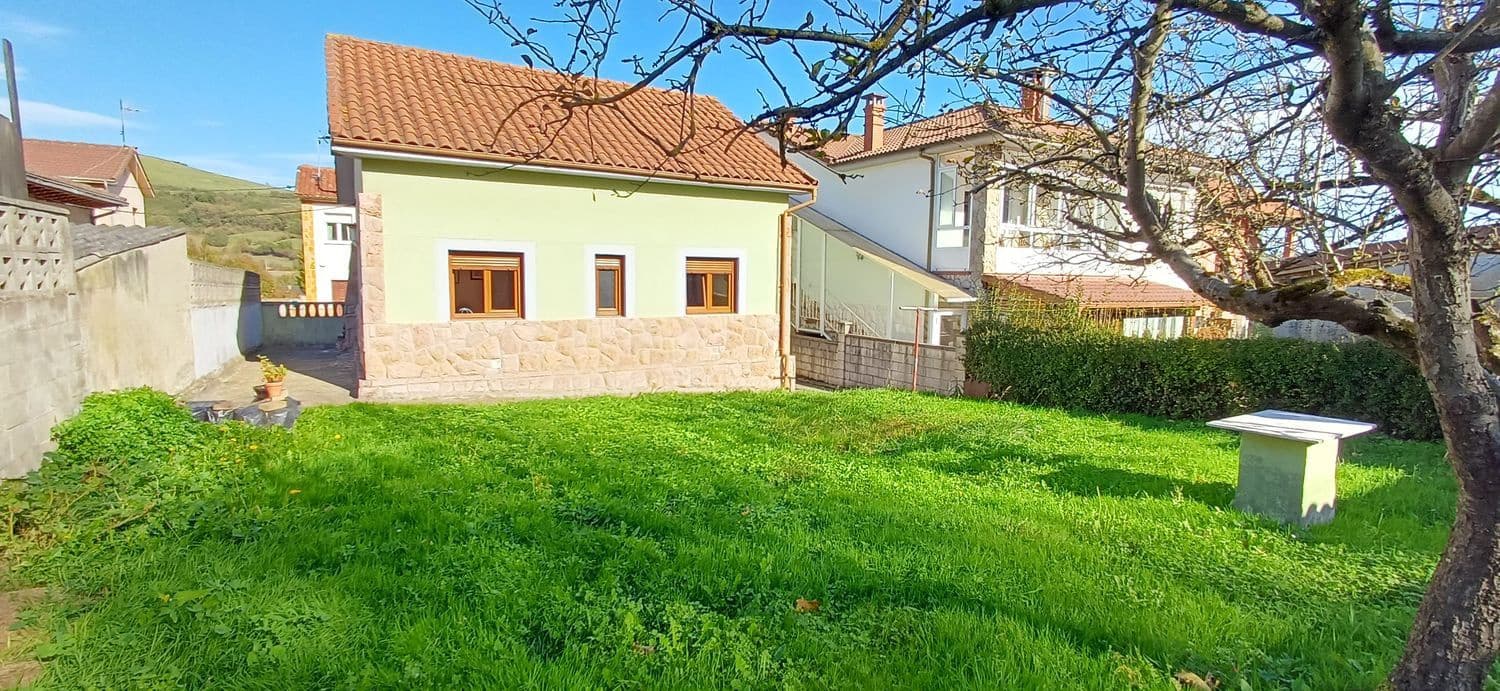 2 slaapkamer Villa te koop in Llanera met garage - € 183.000 (Ref: 9406350)