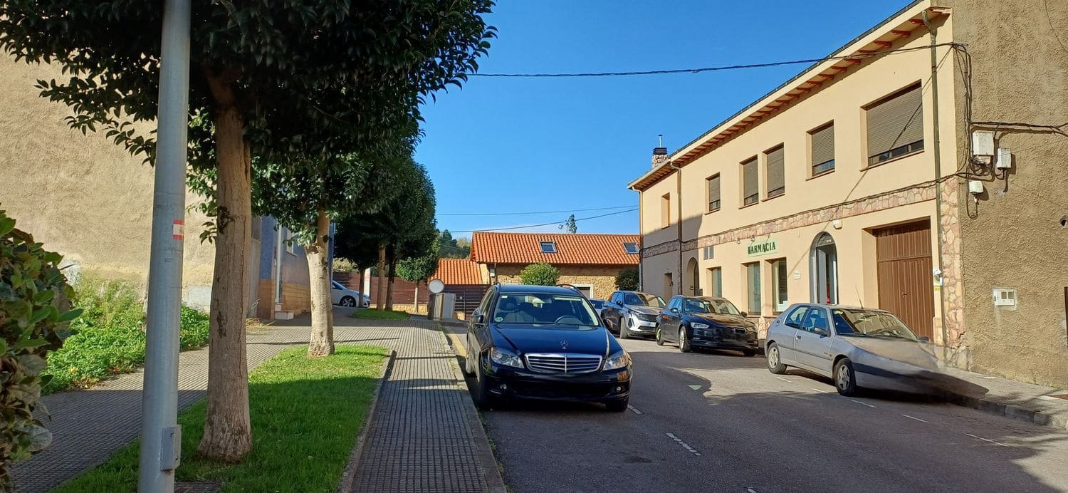 2 slaapkamer Villa te koop in Llanera met garage - € 183.000 (Ref: 9406350)