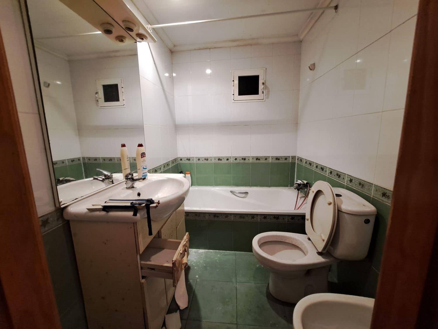 3 soveværelse Lejlighed til salg i Aviles med garage - € 37.000 (Ref: 9410624)