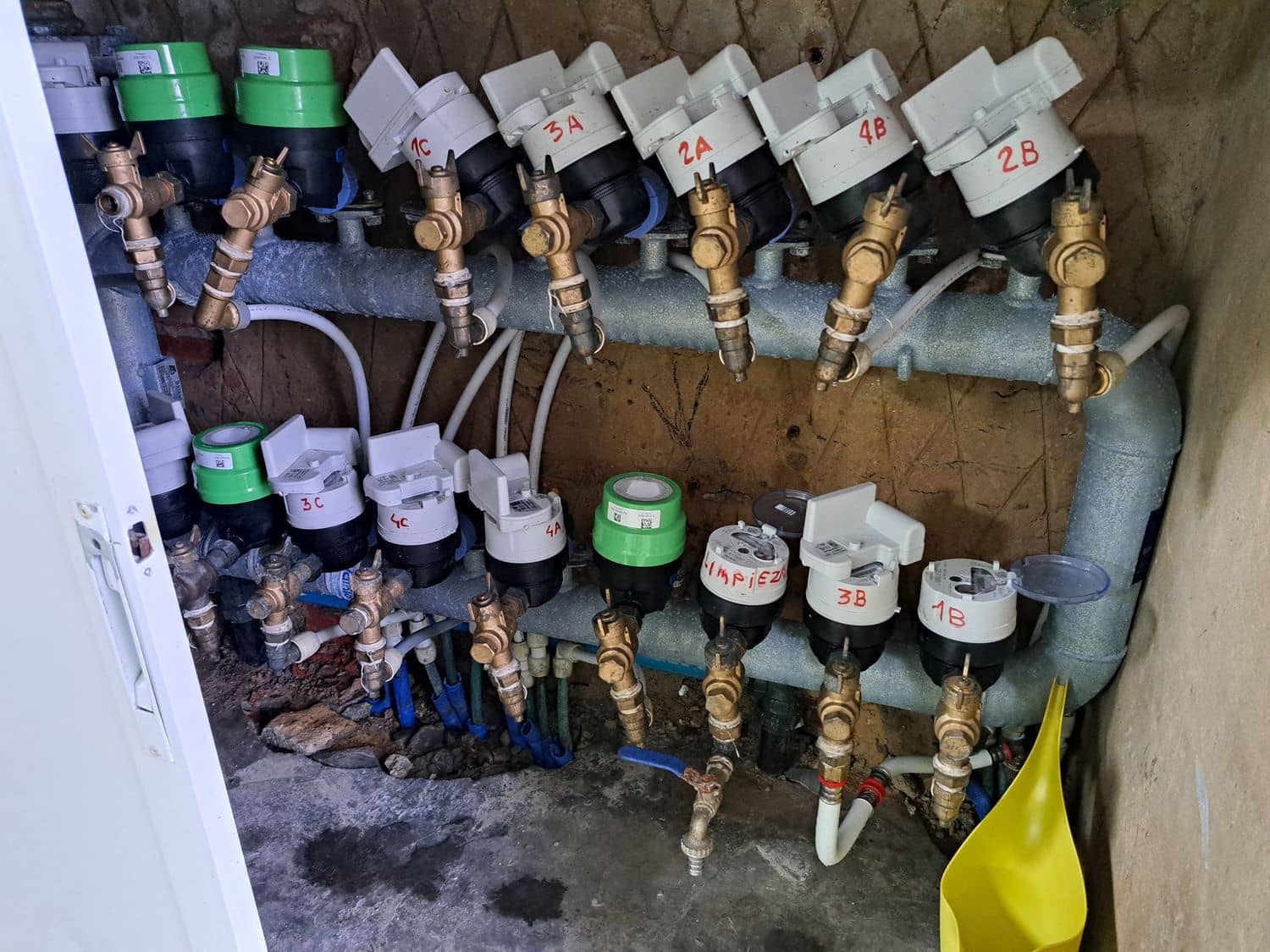 3 soveværelse Lejlighed til salg i Aviles med garage - € 37.000 (Ref: 9410624)