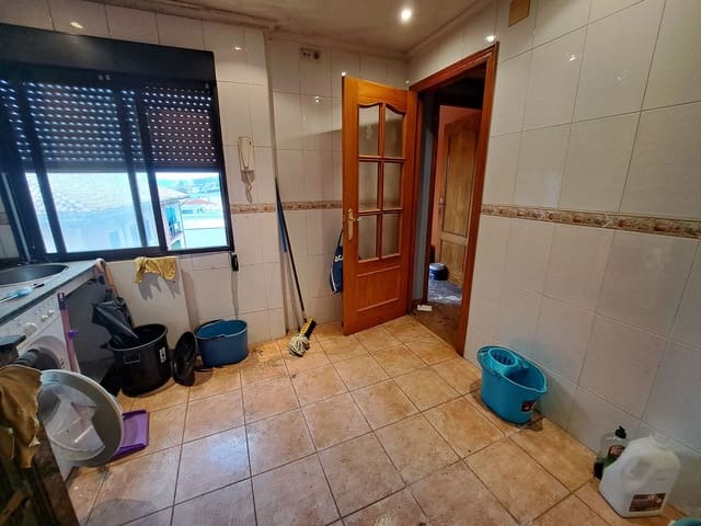 3 camera da letto Appartamento in vendita in Avilés con garage - 37.000 € (Rif: 9410624)