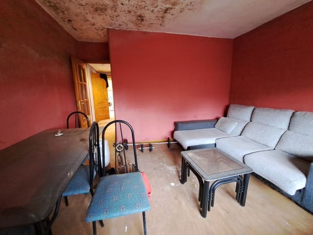 3 camera da letto Appartamento in vendita in Avilés con garage - 37.000 € (Rif: 9410624)