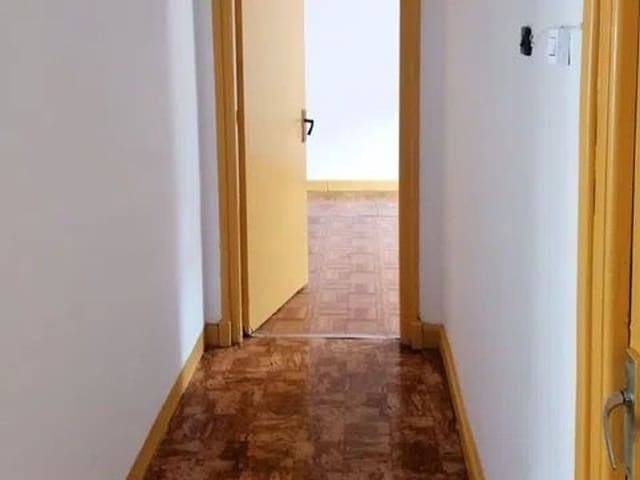 3 bedroom Apartment for rent in Luarca, Valdés with garage - € 575 (Ref: 9415515)