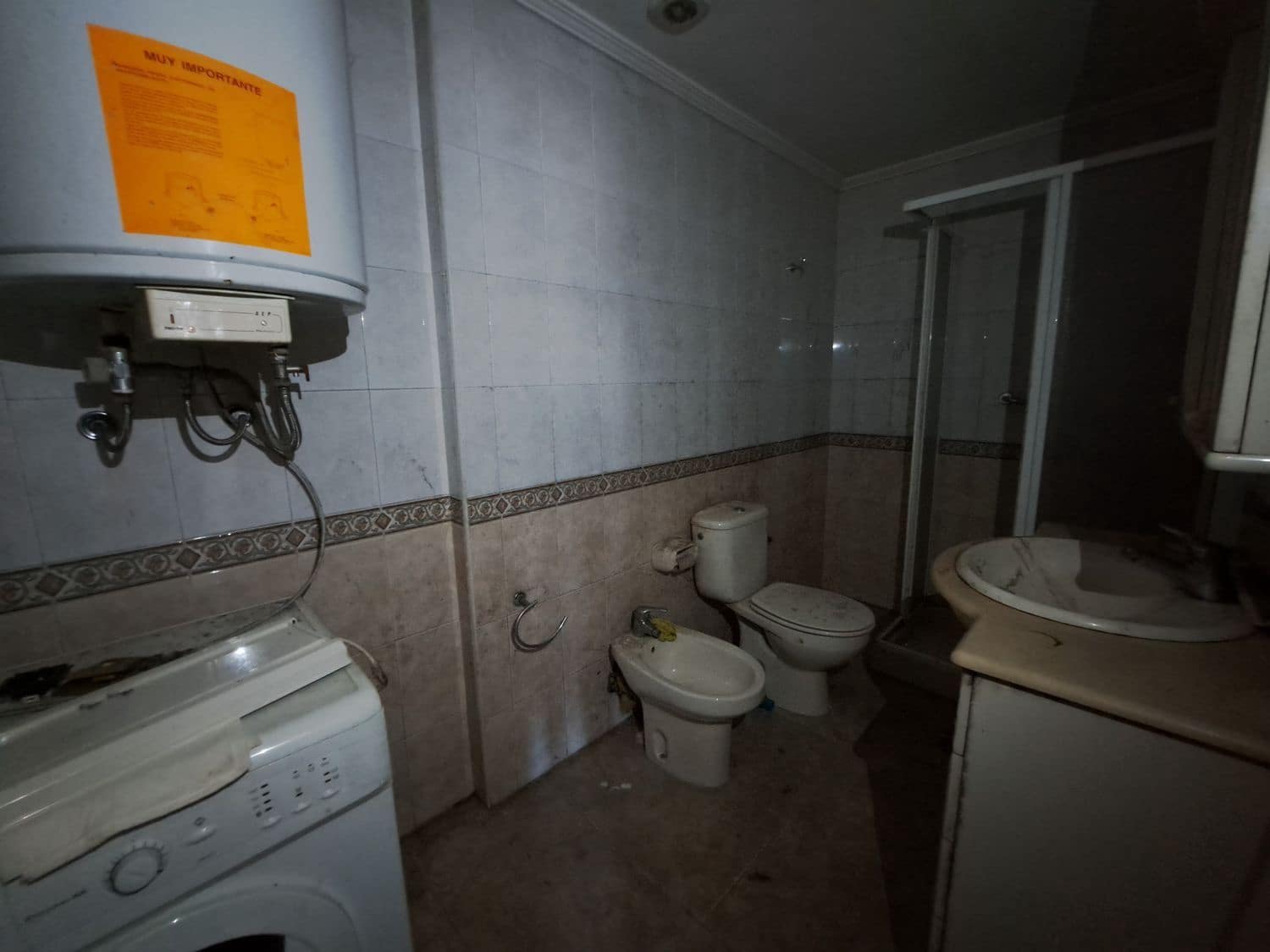 3 slaapkamer Huis te koop in Langreo met garage - € 69.900 (Ref: 9415516)