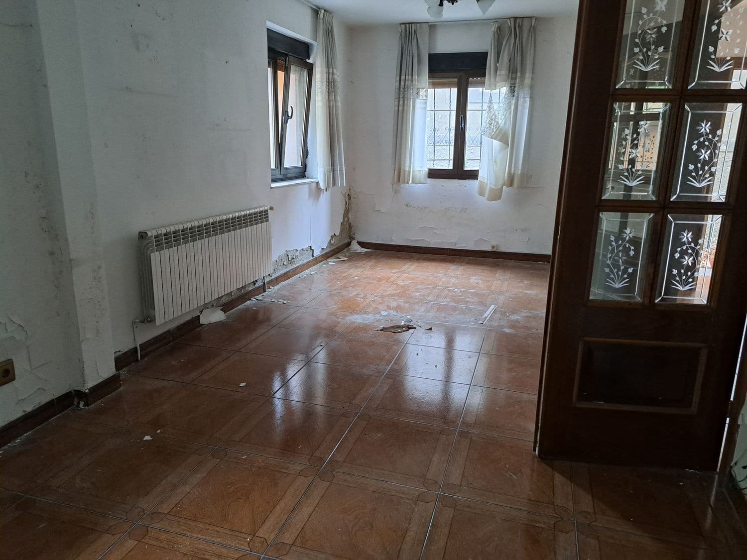 3 slaapkamer Huis te koop in Langreo met garage - € 69.900 (Ref: 9415516)