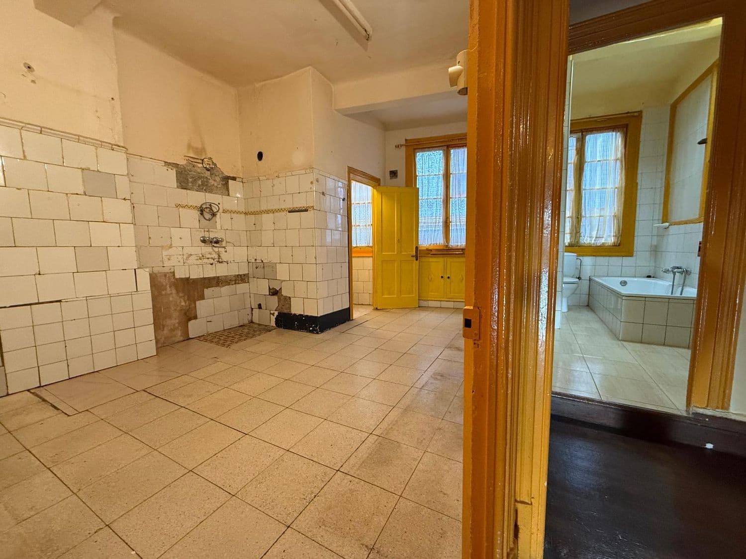 5 soveværelse Lejlighed til salg i Gijon med garage - € 329.000 (Ref: 9421920)