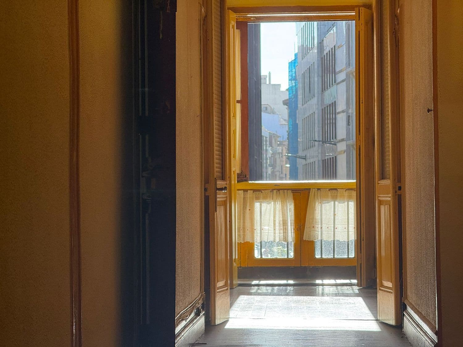 5 soveværelse Lejlighed til salg i Gijon med garage - € 329.000 (Ref: 9421920)