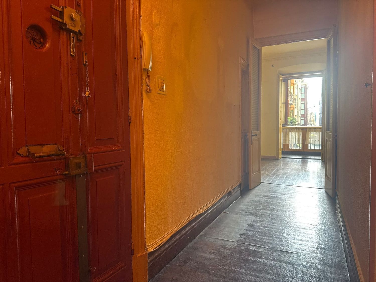 5 soveværelse Lejlighed til salg i Gijon med garage - € 329.000 (Ref: 9421920)