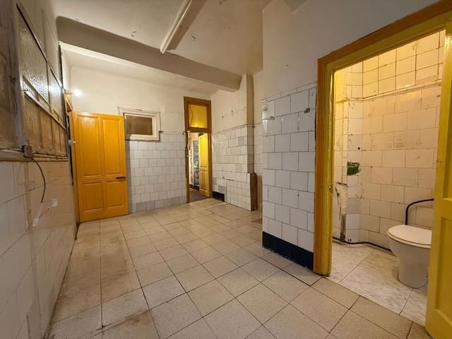 5 soveværelse Lejlighed til salg i Centro Urbano, Gijón med garage - € 329.000 (Ref: 9421920)