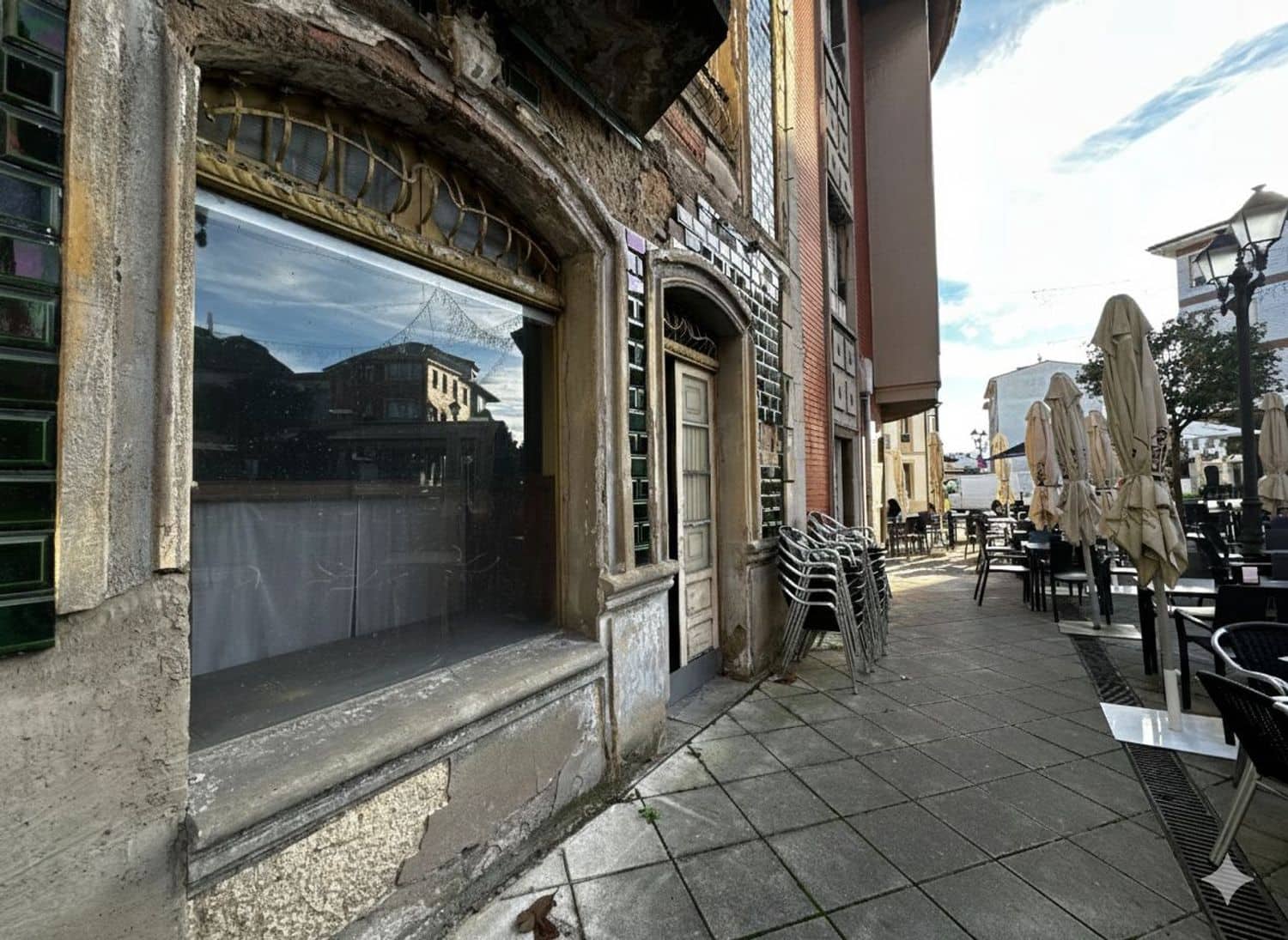 7 camera da letto Casa in vendita in Norena con garage - 89.000 € (Rif: 9429502)