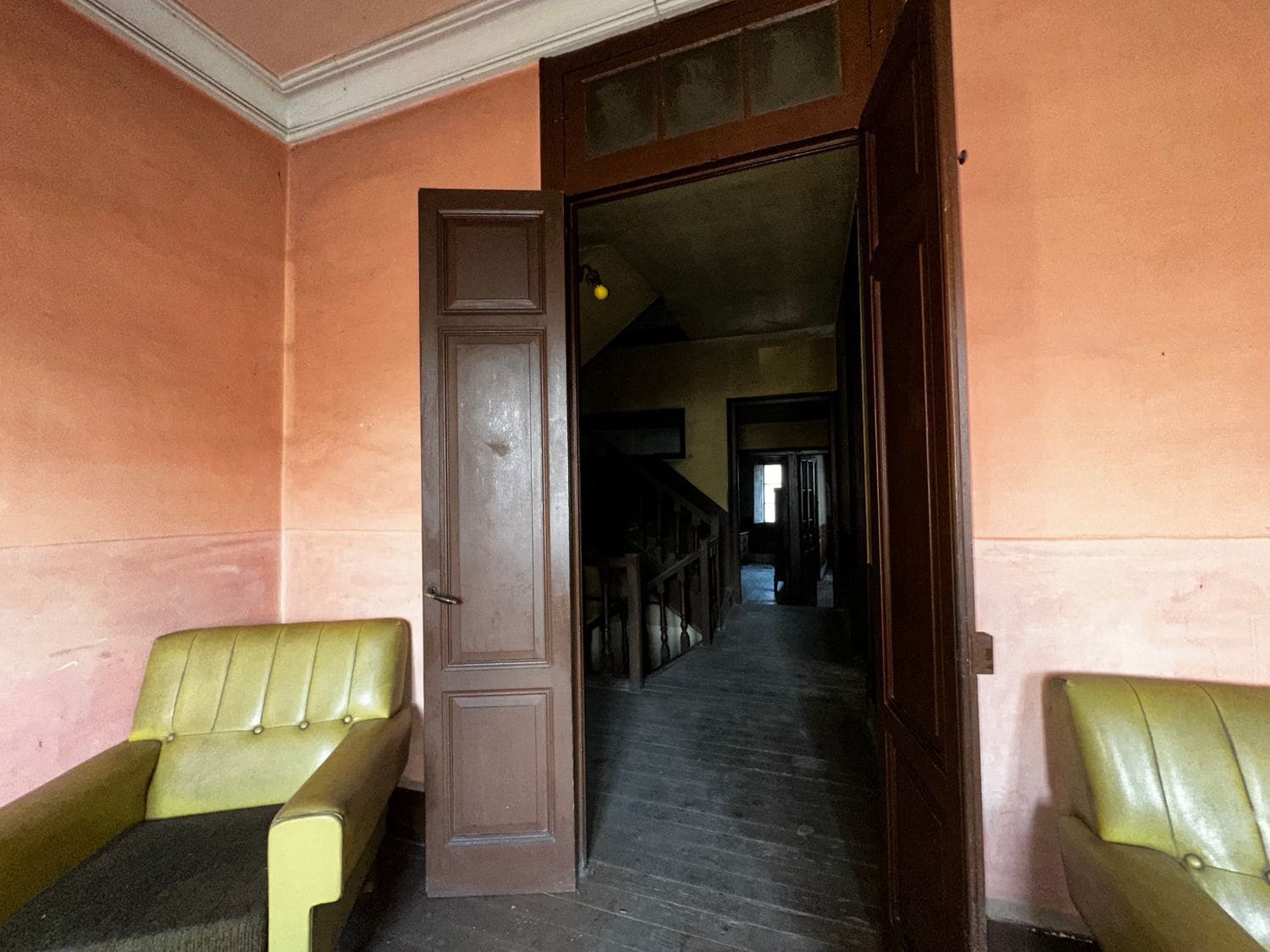 7 camera da letto Casa in vendita in Norena con garage - 89.000 € (Rif: 9429502)