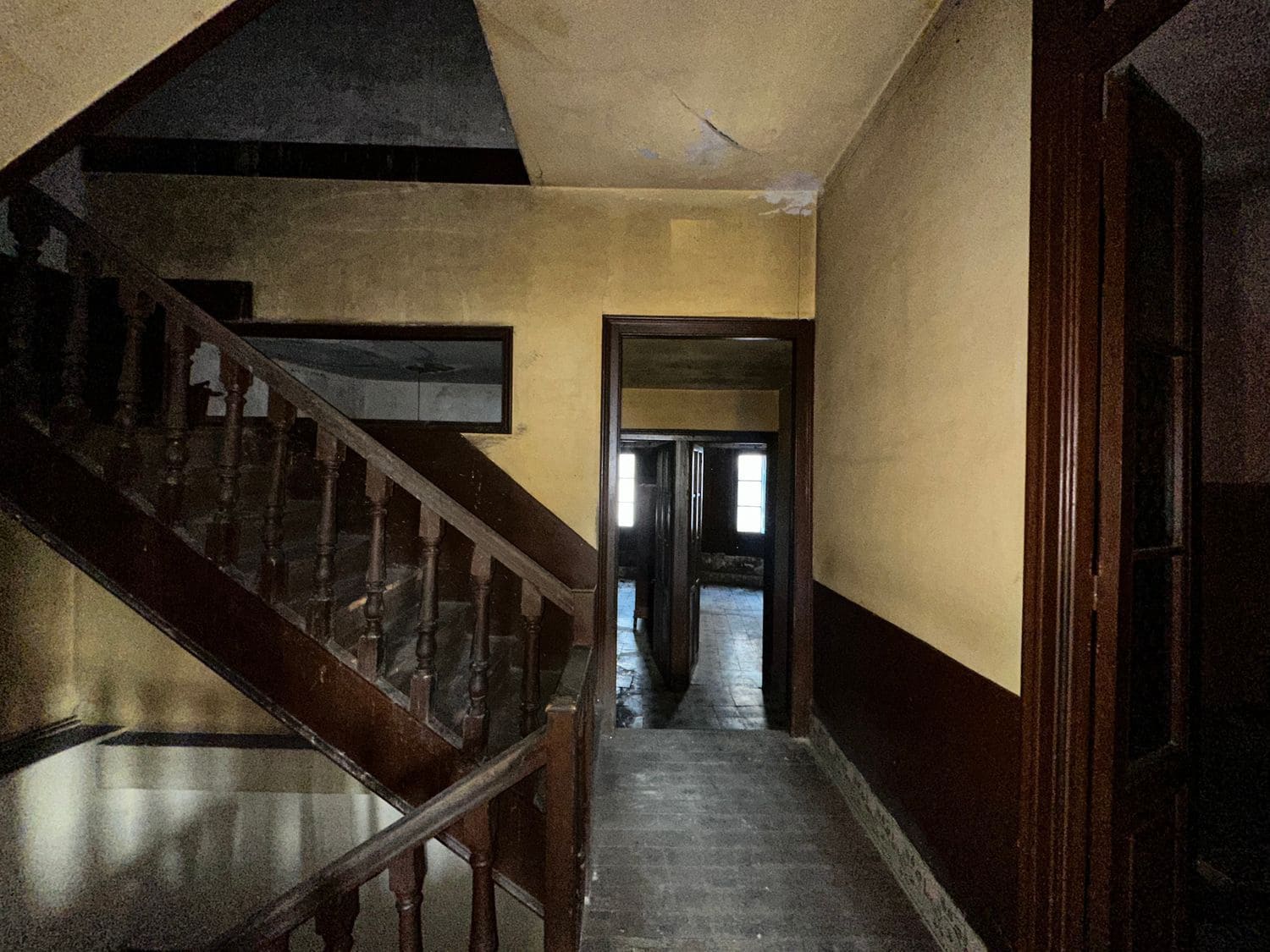 7 camera da letto Casa in vendita in Norena con garage - 89.000 € (Rif: 9429502)