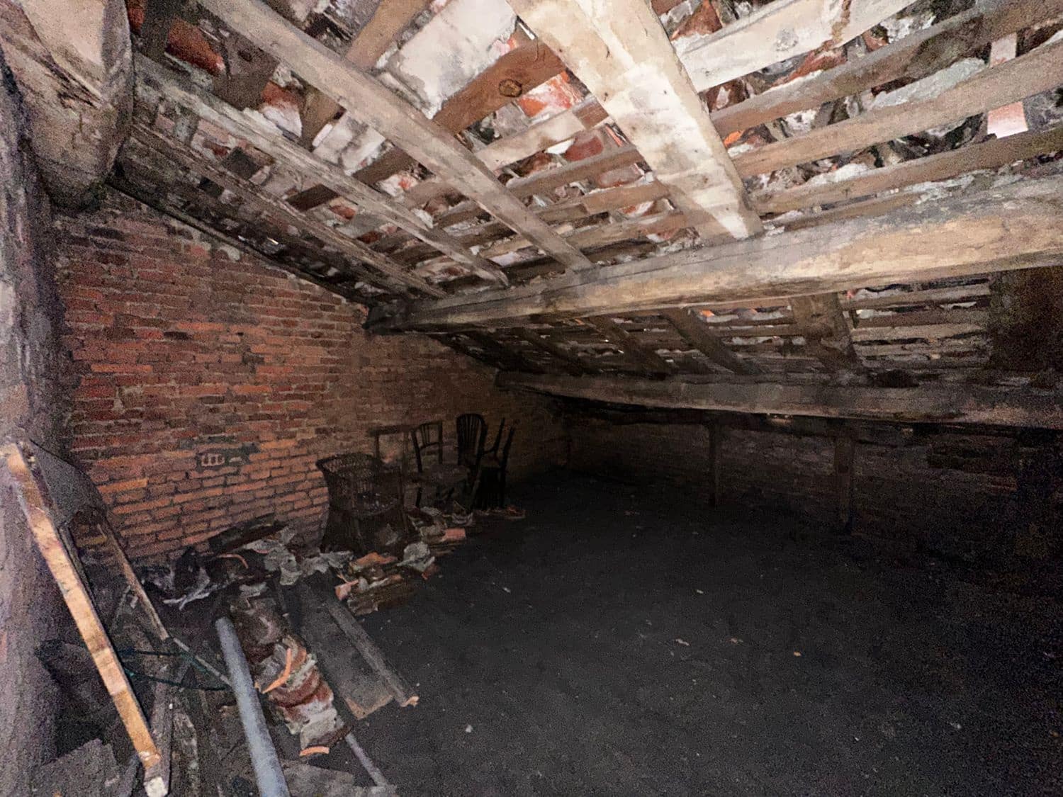 7 camera da letto Casa in vendita in Norena con garage - 89.000 € (Rif: 9429502)