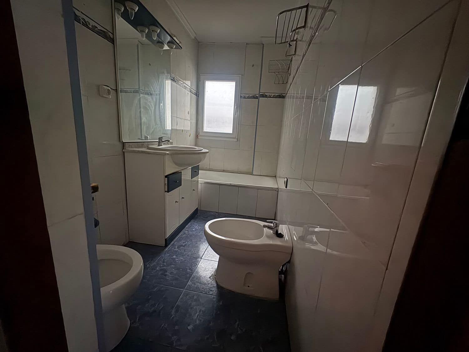 2 soveværelse Lejlighed til salg i Oviedo med garage - € 80.000 (Ref: 9429503)