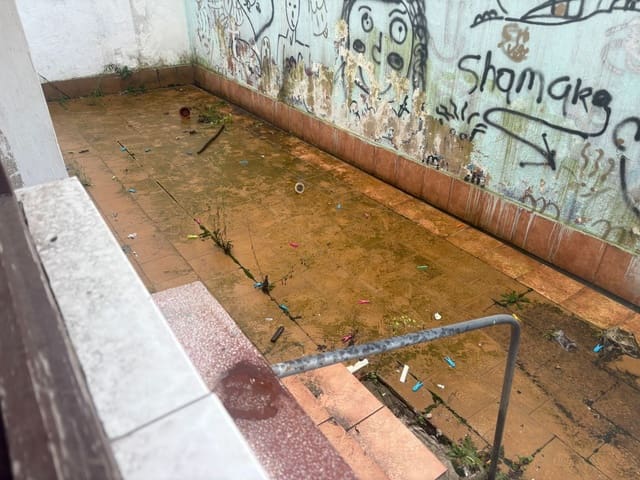 2 soveværelse Lejlighed til salg i Centro Urbano, Oviedo med garage - € 80.000 (Ref: 9429503)