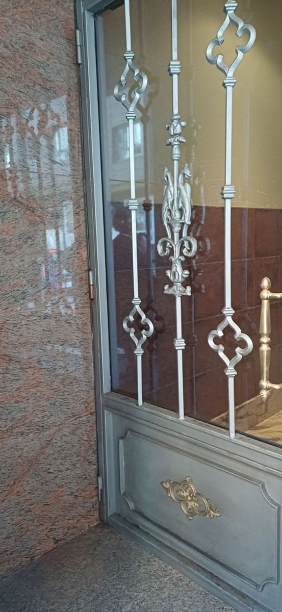 Garage for sale in Gijon - € 55,000 (Ref: 9432893)