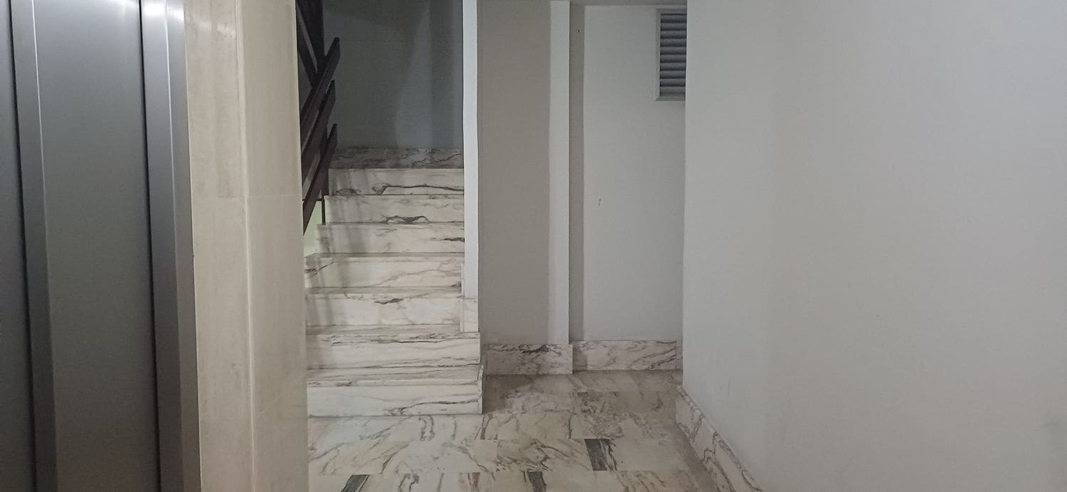 Garage for sale in Gijon - € 55,000 (Ref: 9432893)