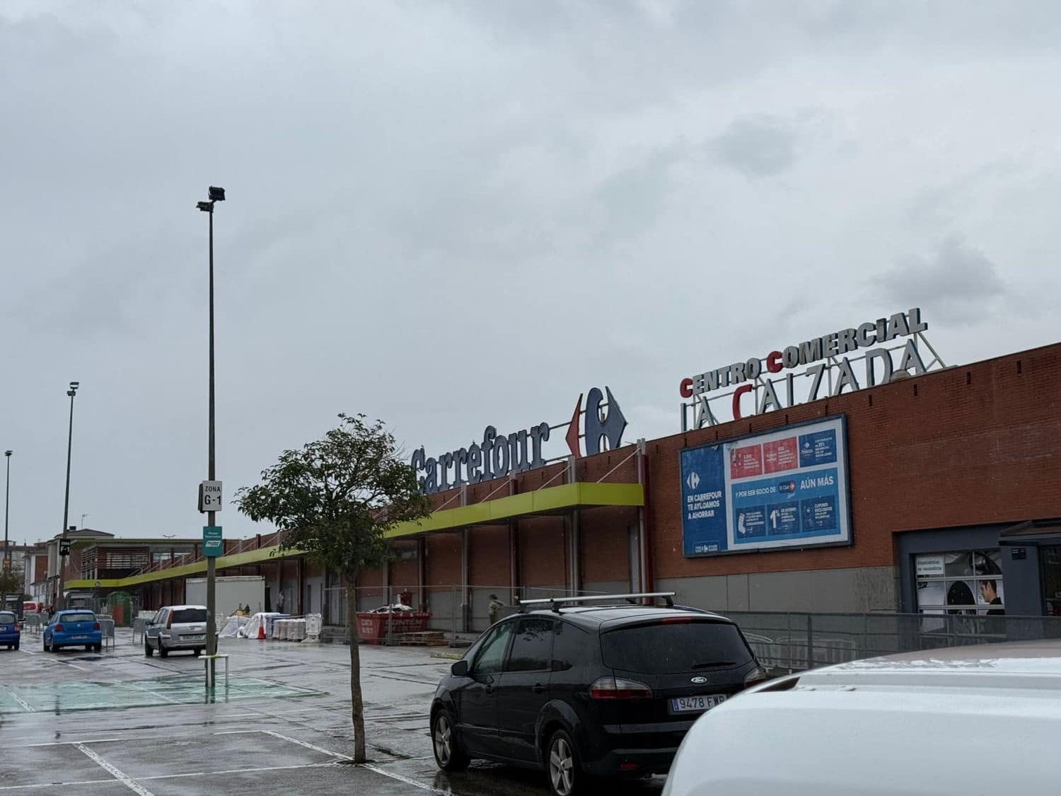 Kommersiell til salgs i Gijon - € 39 000 (Ref: 9432897)