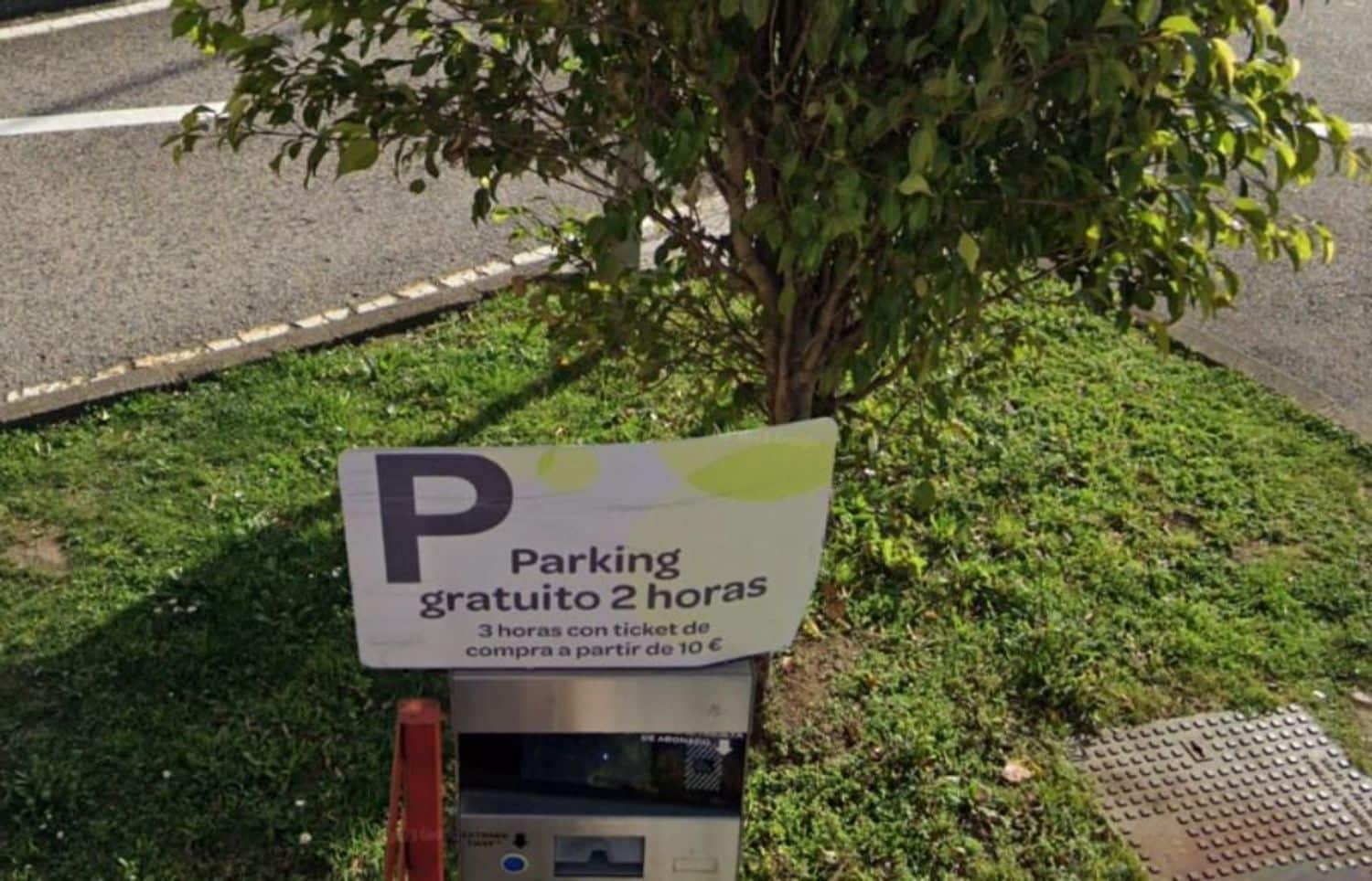 Kommersiell til salgs i Gijon - € 39 000 (Ref: 9432897)