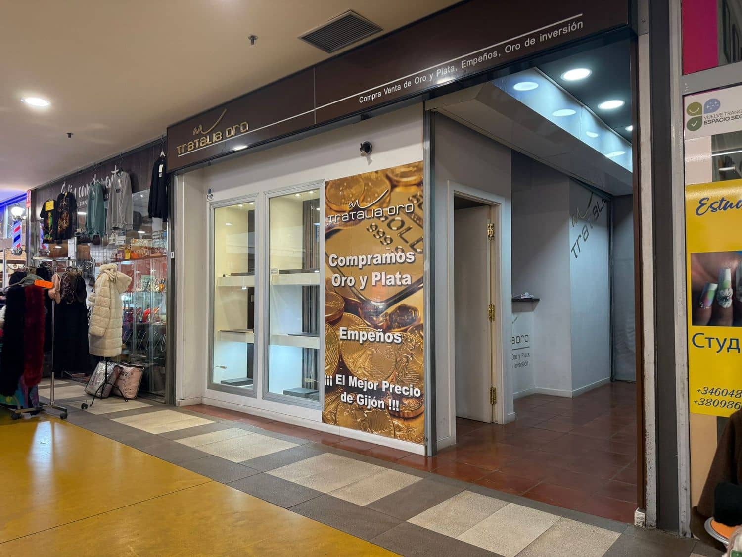 Kommersiell til salgs i Gijon - € 39 000 (Ref: 9432897)