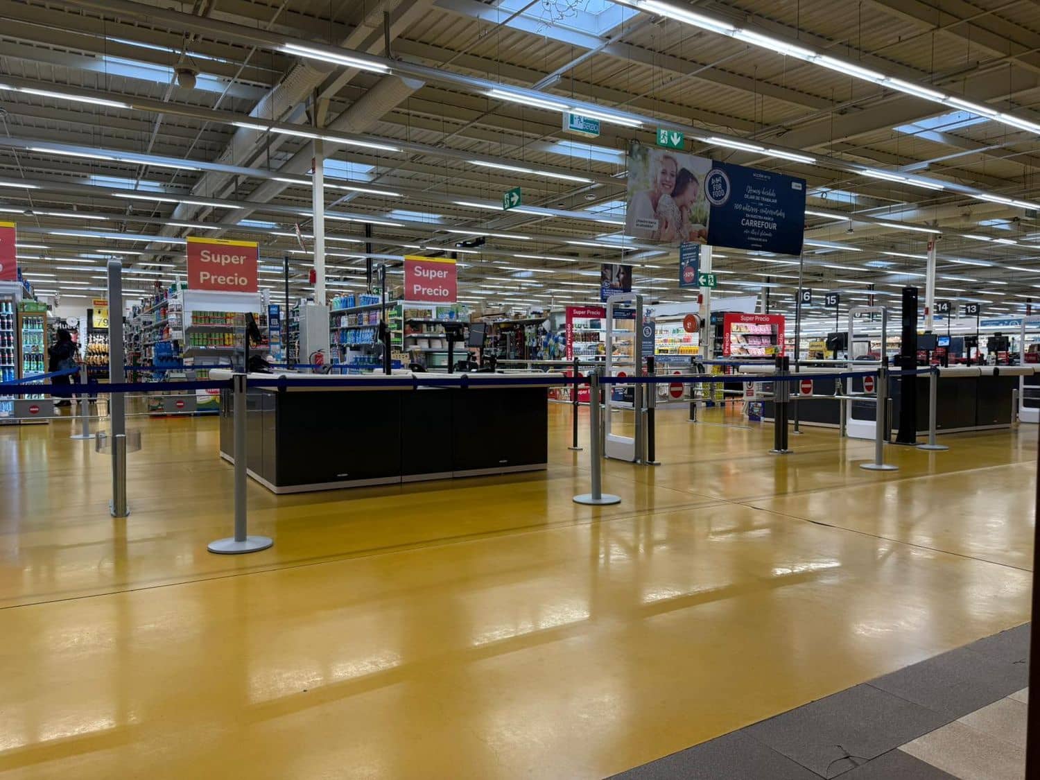 Kommersiell til salgs i Gijon - € 39 000 (Ref: 9432897)