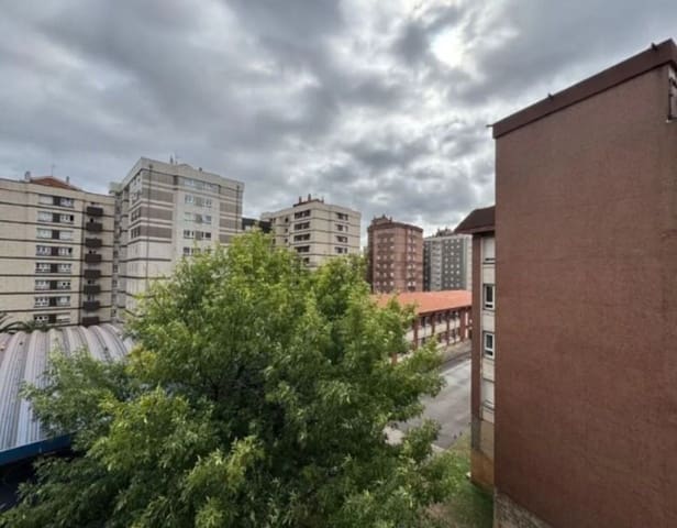 3 chambre Appartement à vendre à Centro Urbano, Gijón avec garage - 228 000 € (Ref: 9432898)