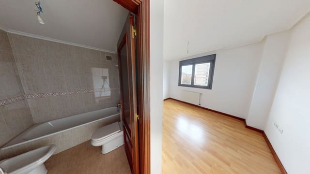 3 chambre Appartement à vendre à Centro Urbano, Gijón avec garage - 228 000 € (Ref: 9432898)