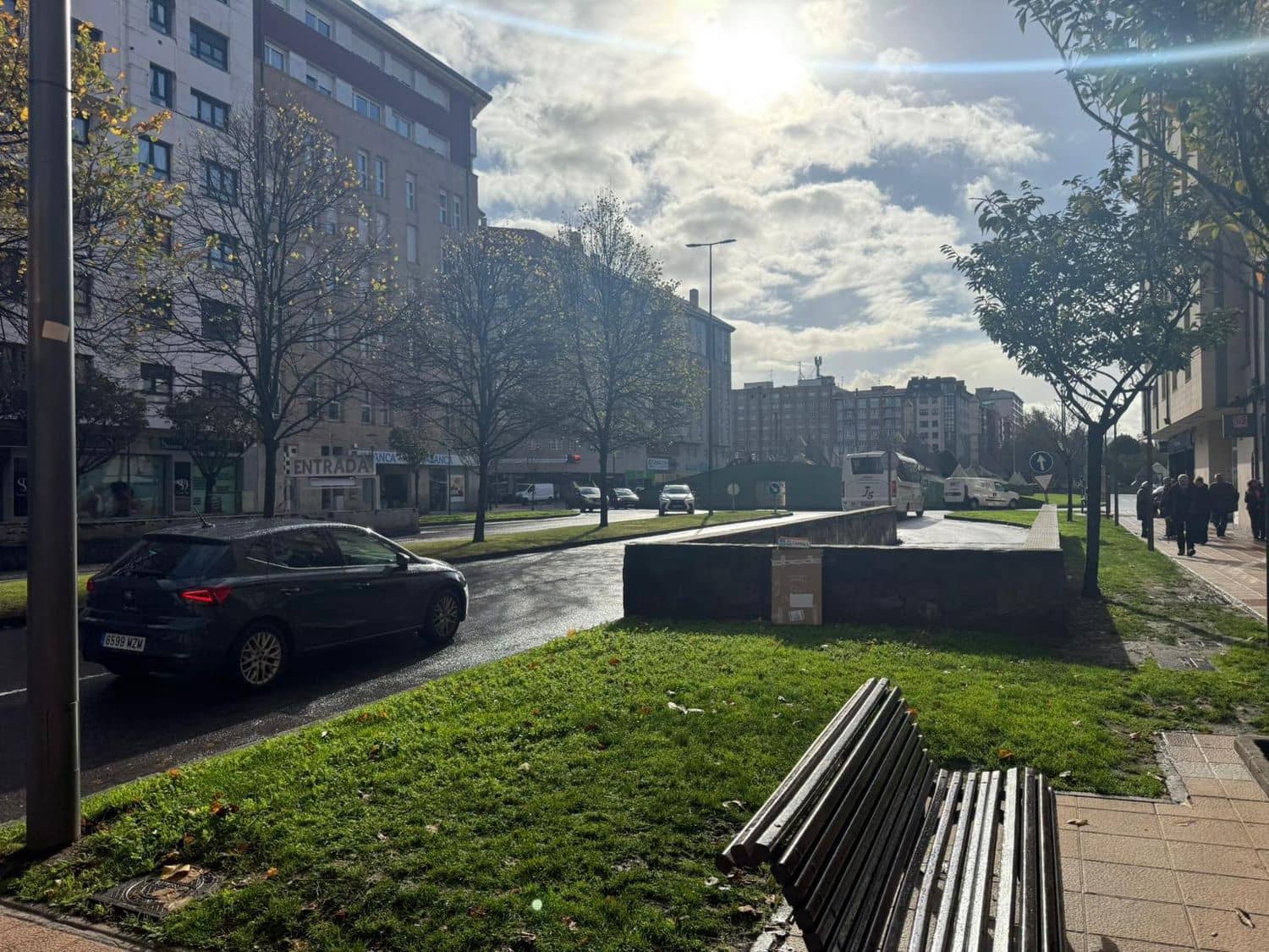 Local Comercial en Gijón en alquiler - 2.260 € (Ref: 9432900)