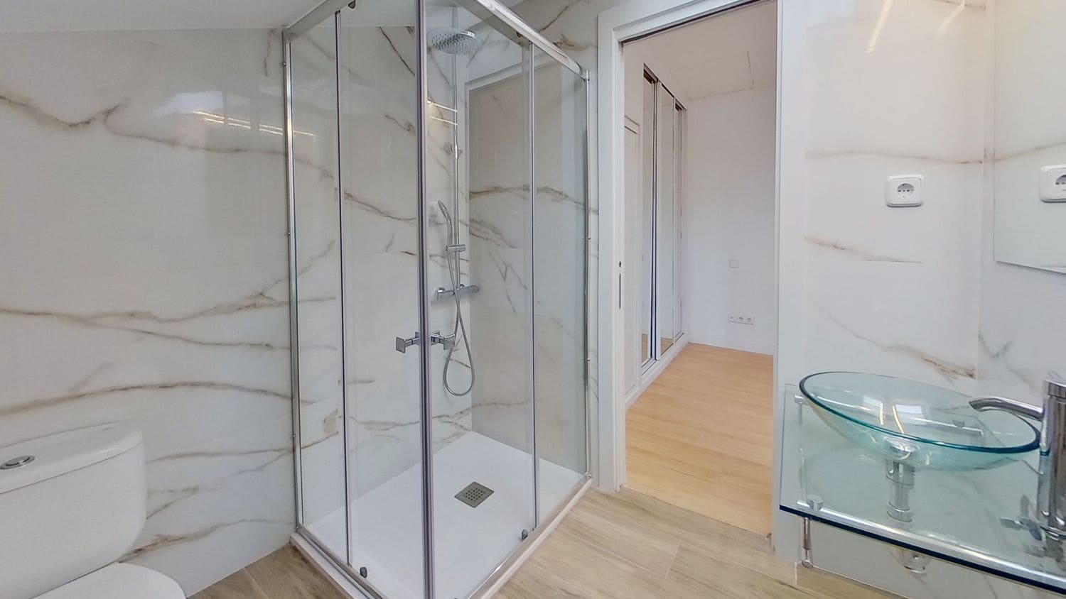 1 soverom Hus til leie i Madrid by med garasje - € 1 400 (Ref: 9436802)