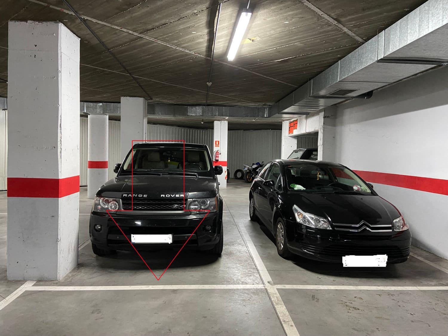 1 quarto Apartamento para arrendar em Madrid cidade com piscina garagem - 1 300 € (Ref: 9436803)