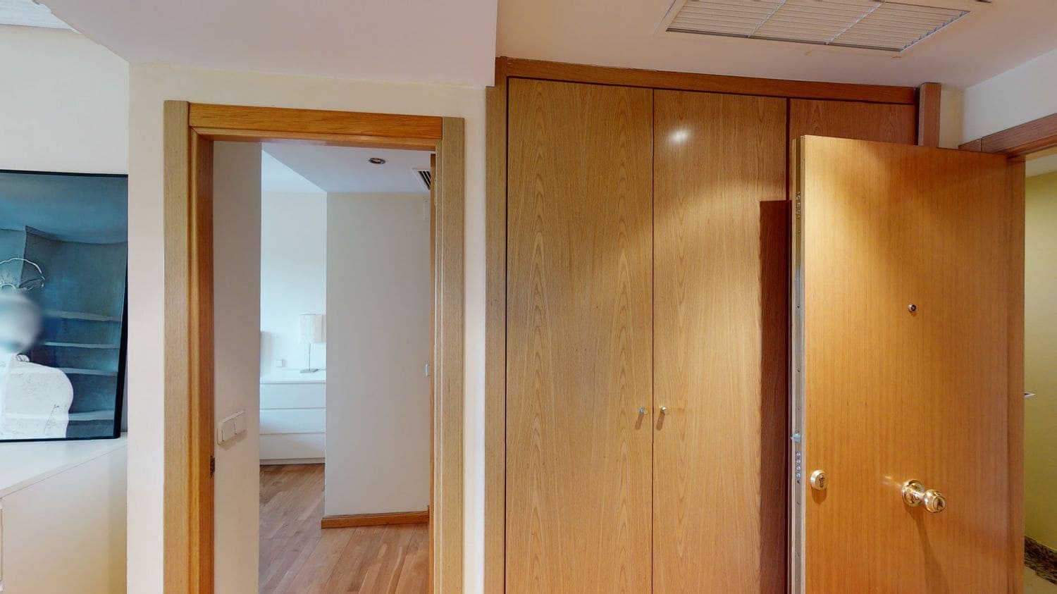 1 quarto Apartamento para arrendar em Madrid cidade com piscina garagem - 1 300 € (Ref: 9436803)