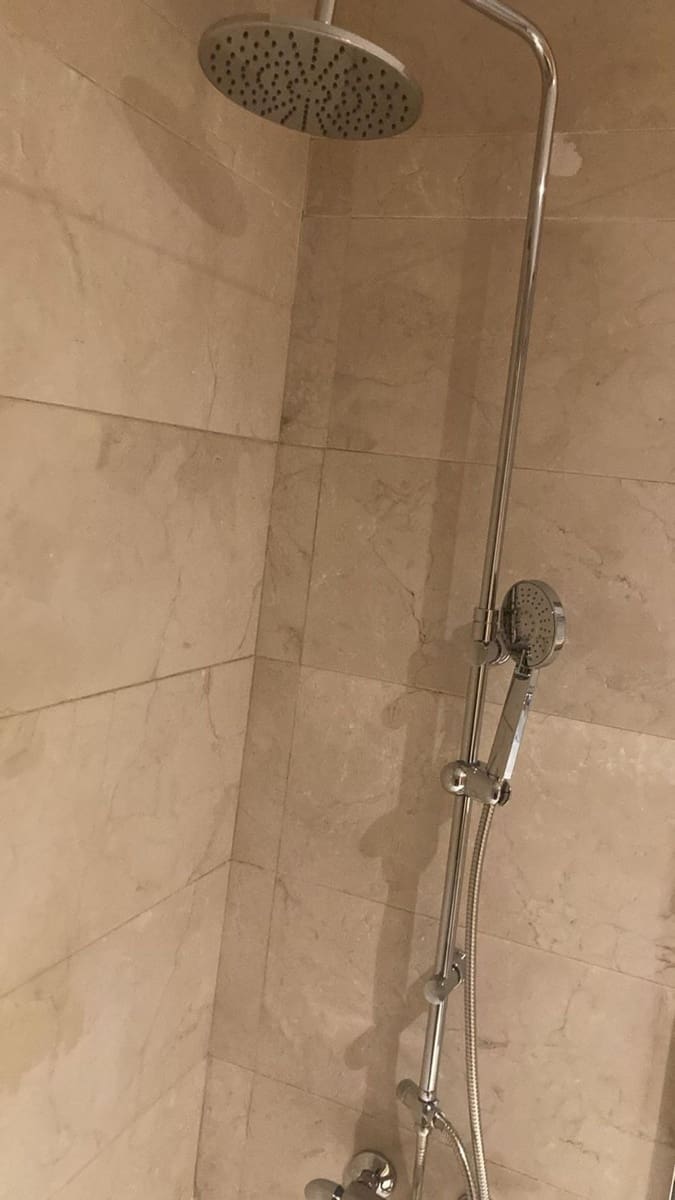 1 quarto Apartamento para arrendar em Madrid cidade com piscina garagem - 1 300 € (Ref: 9436803)