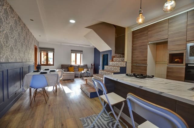 5 quarto Casa em Banda para venda em Mieres com garagem - 124 000 € (Ref: 9436804)