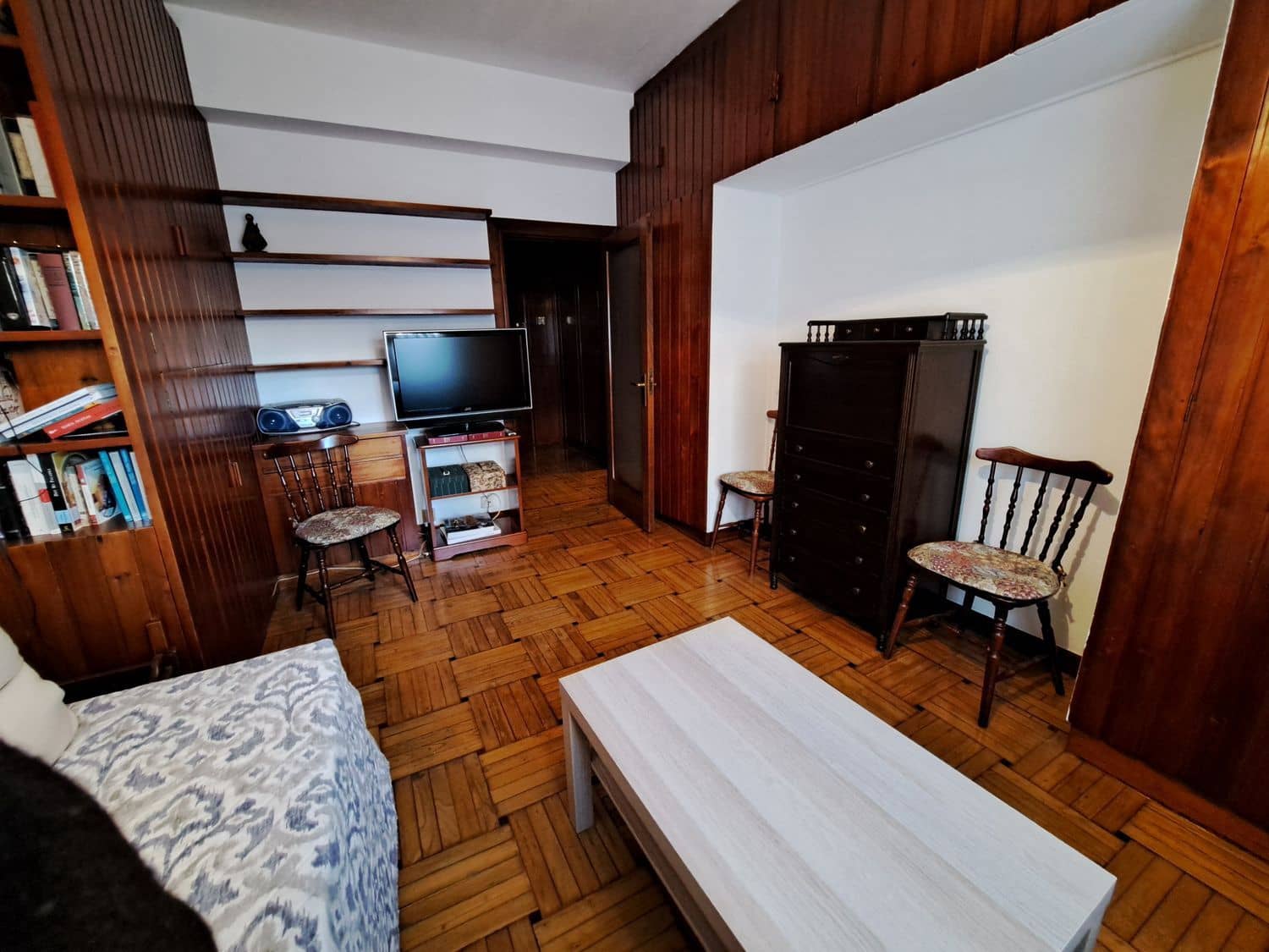 4 slaapkamer Appartement te koop in Gijon met garage - € 450.000 (Ref: 9439521)