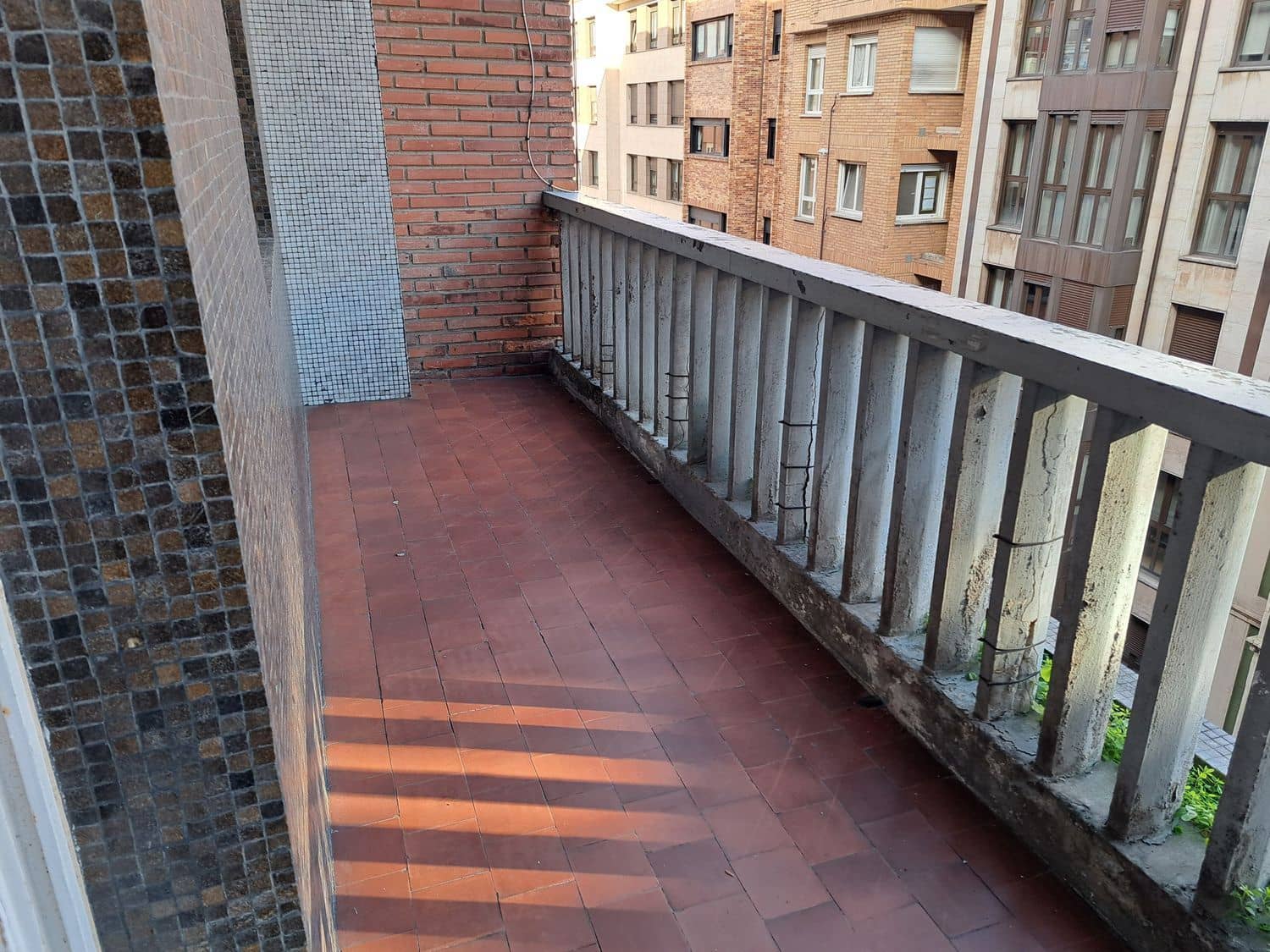 4 slaapkamer Appartement te koop in Gijon met garage - € 450.000 (Ref: 9439521)