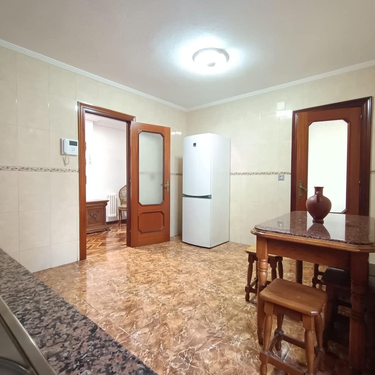 3 soveværelse Lejlighed til salg i Gijon med garage - € 256.000 (Ref: 9439523)