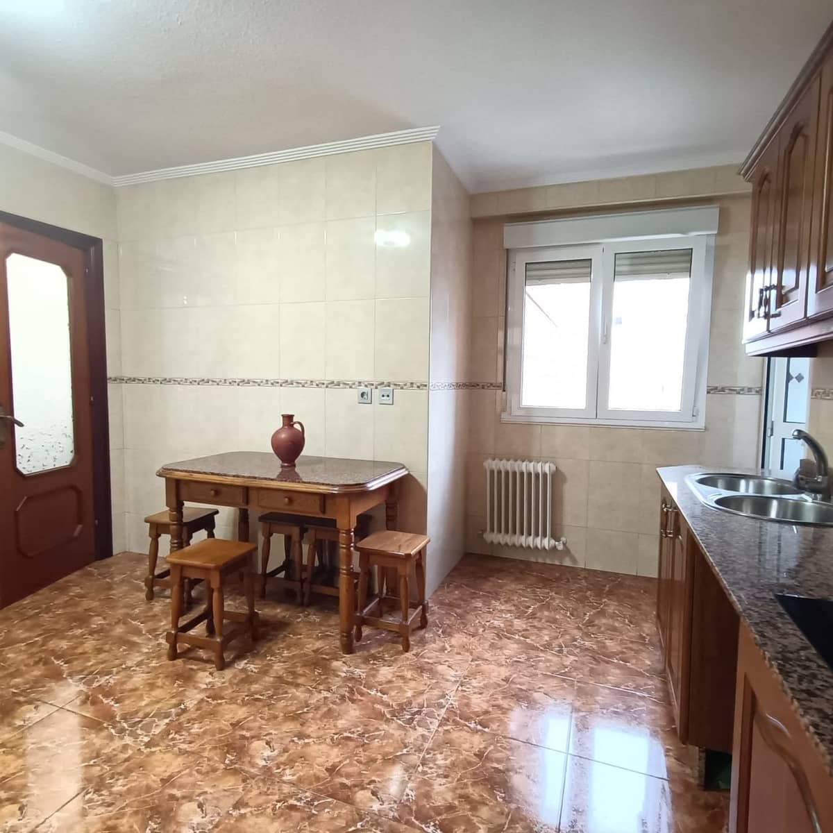 3 soveværelse Lejlighed til salg i Gijon med garage - € 256.000 (Ref: 9439523)