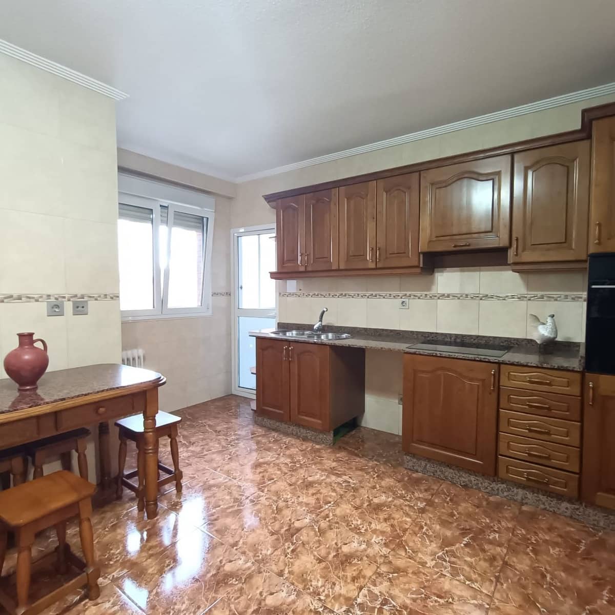 3 soveværelse Lejlighed til salg i Gijon med garage - € 256.000 (Ref: 9439523)