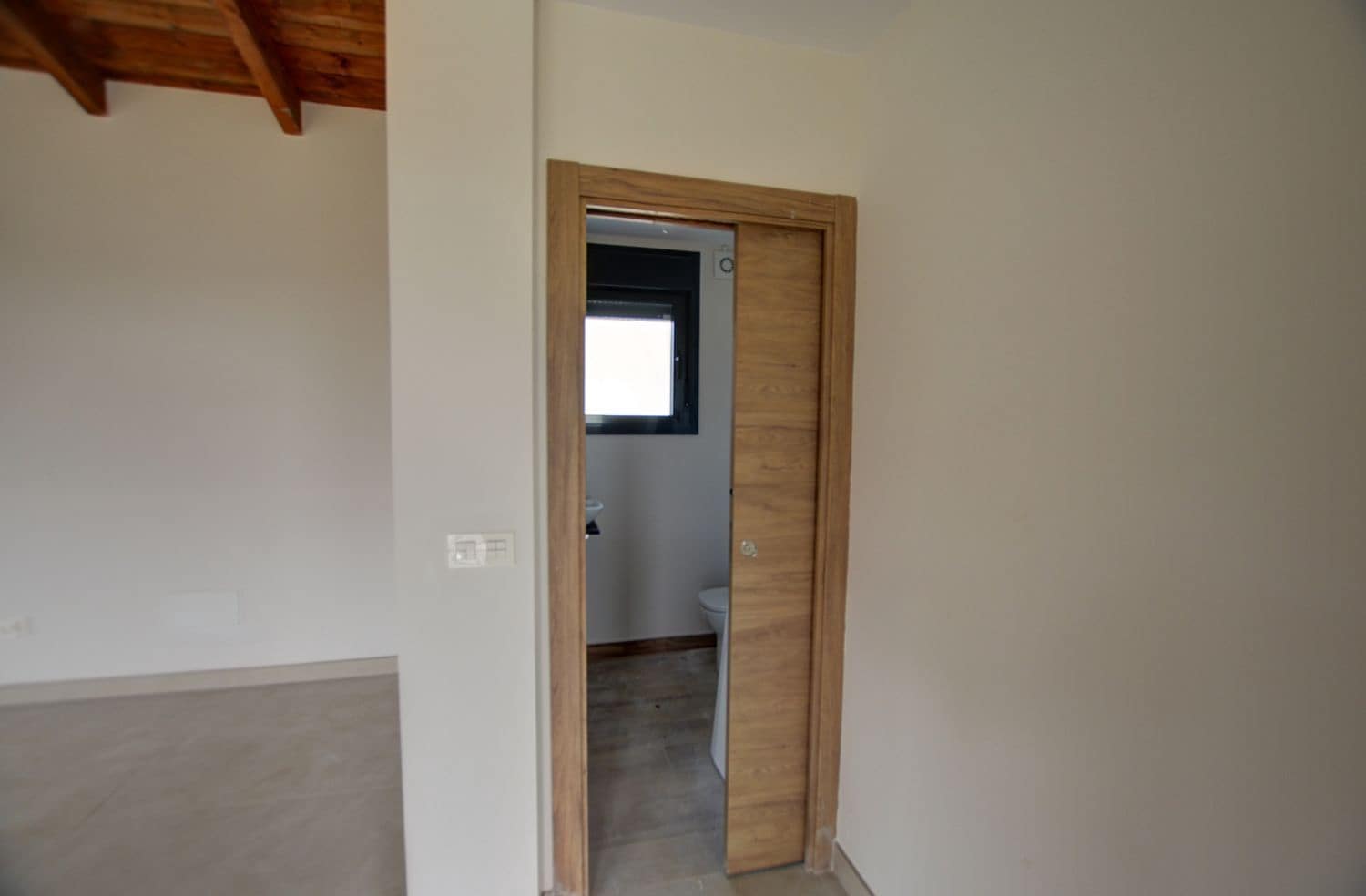 4 slaapkamer Villa te koop in Parres met garage - € 399.000 (Ref: 9439524)