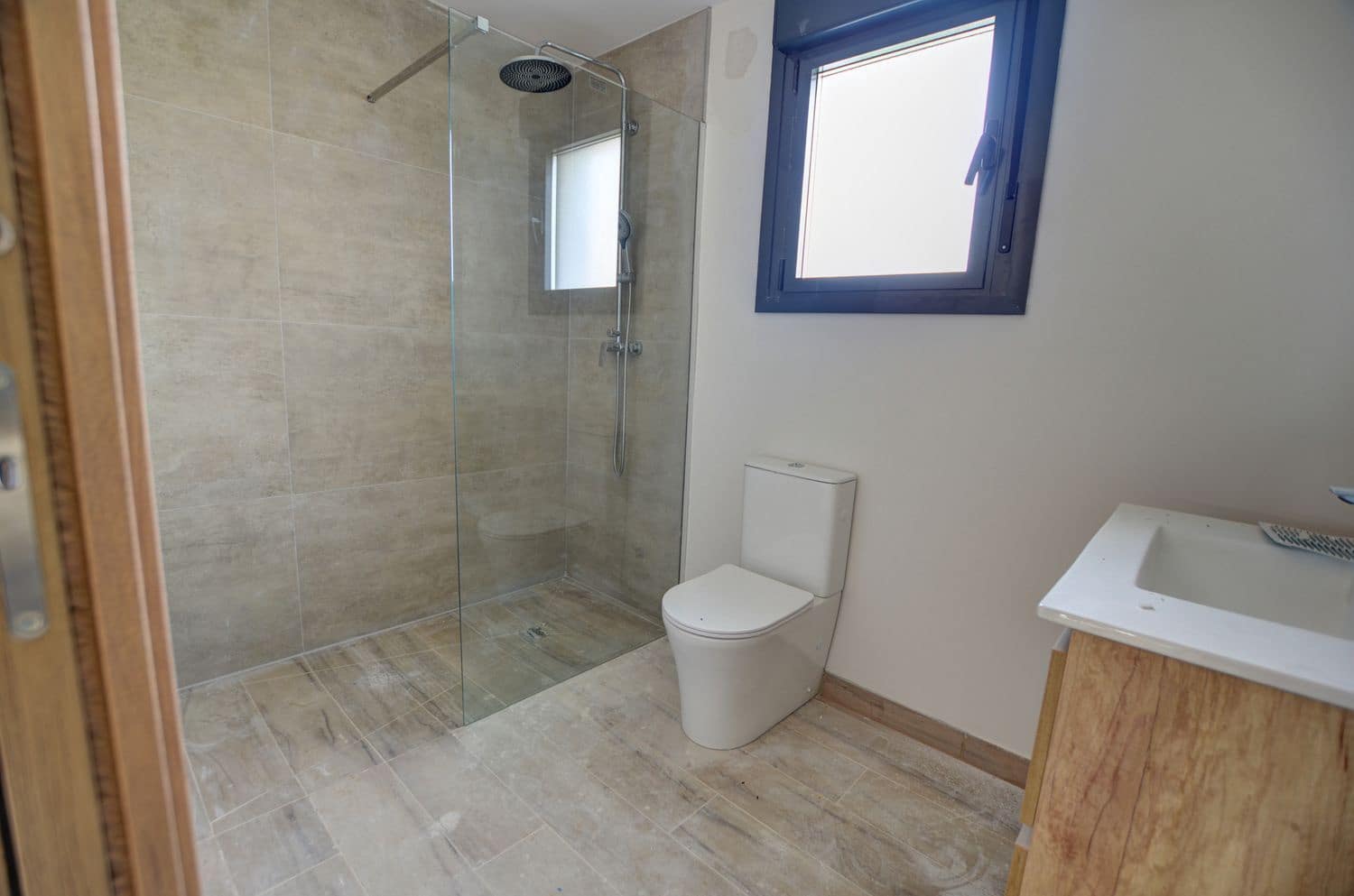 4 slaapkamer Villa te koop in Parres met garage - € 399.000 (Ref: 9439524)