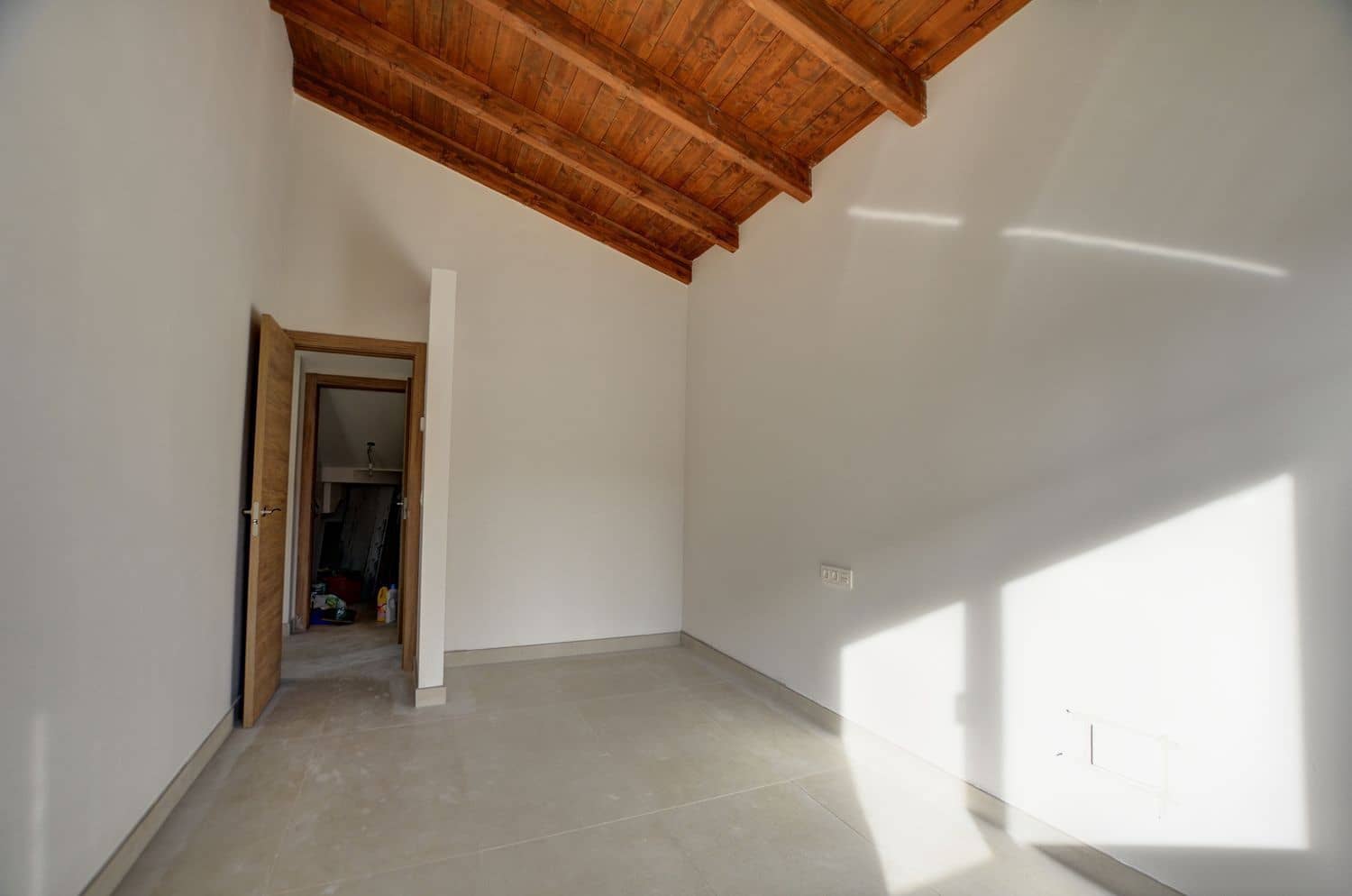 4 slaapkamer Villa te koop in Parres met garage - € 399.000 (Ref: 9439524)