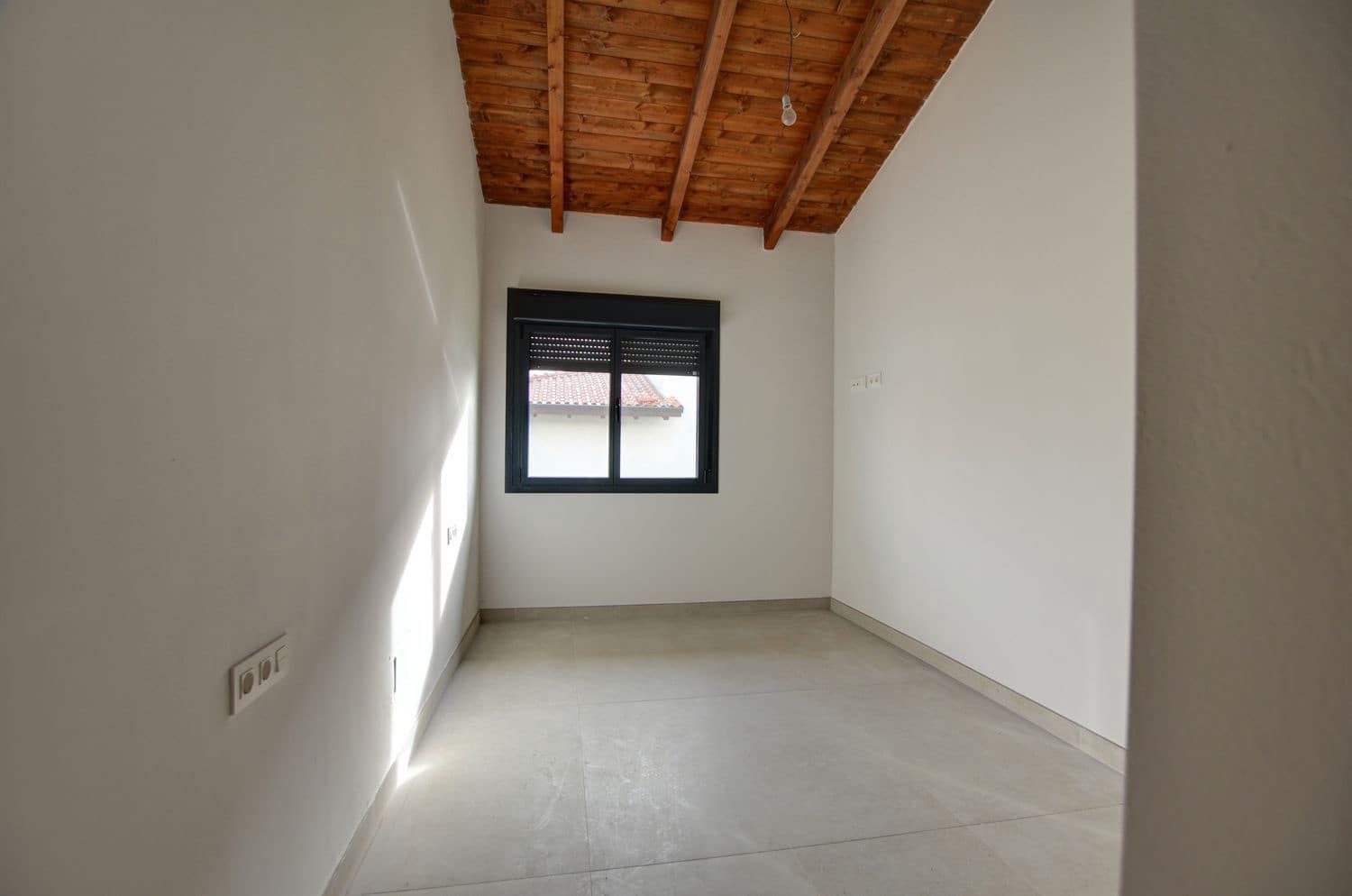 4 slaapkamer Villa te koop in Parres met garage - € 399.000 (Ref: 9439524)