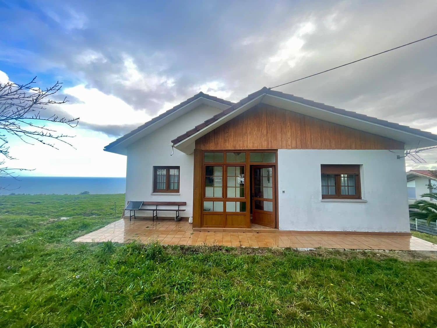 7 bedroom Finca/Country House for sale in Valdes with garage - € 340,000 (Ref: 9439525)