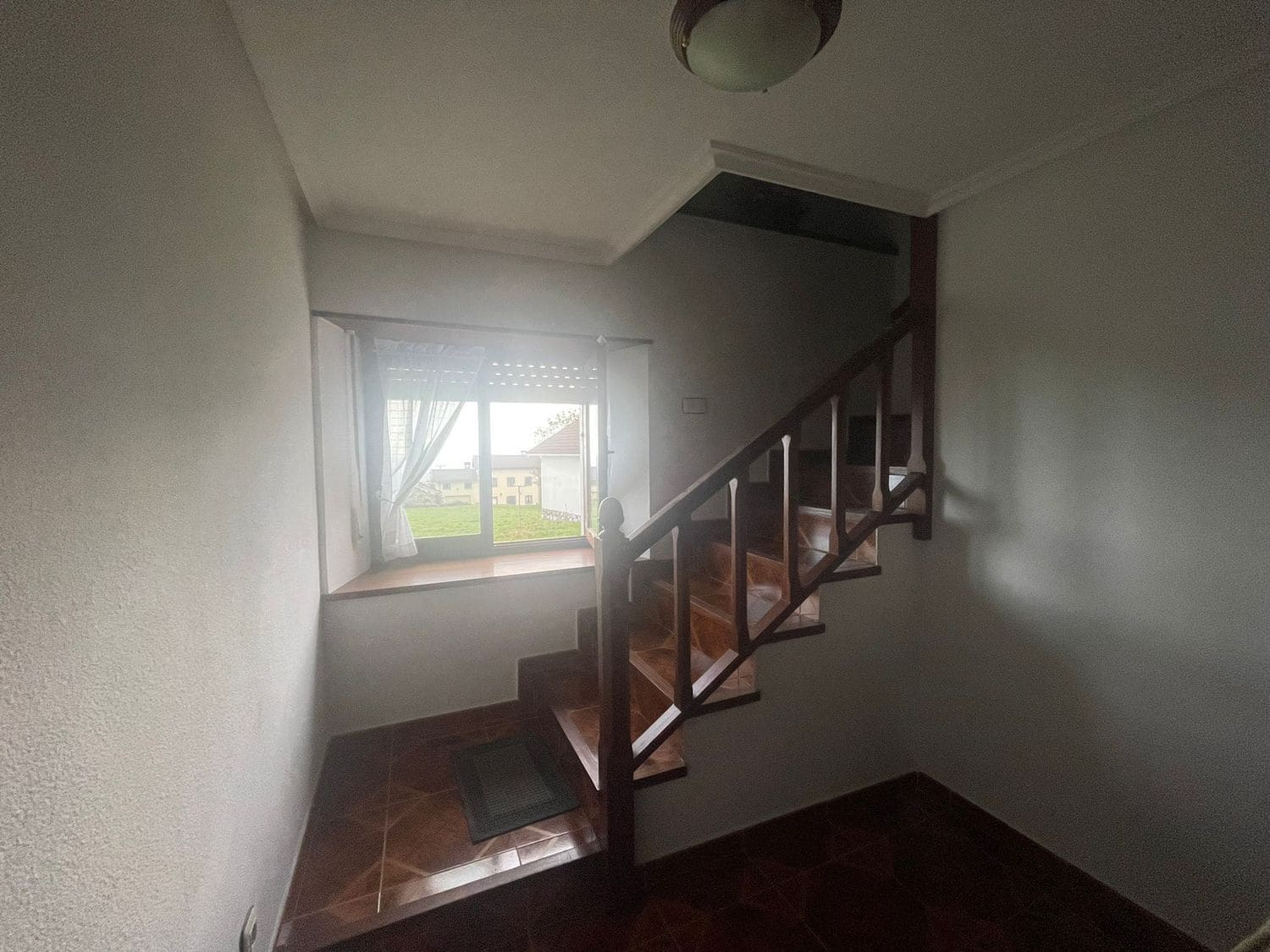 7 bedroom Finca/Country House for sale in Valdes with garage - € 340,000 (Ref: 9439525)