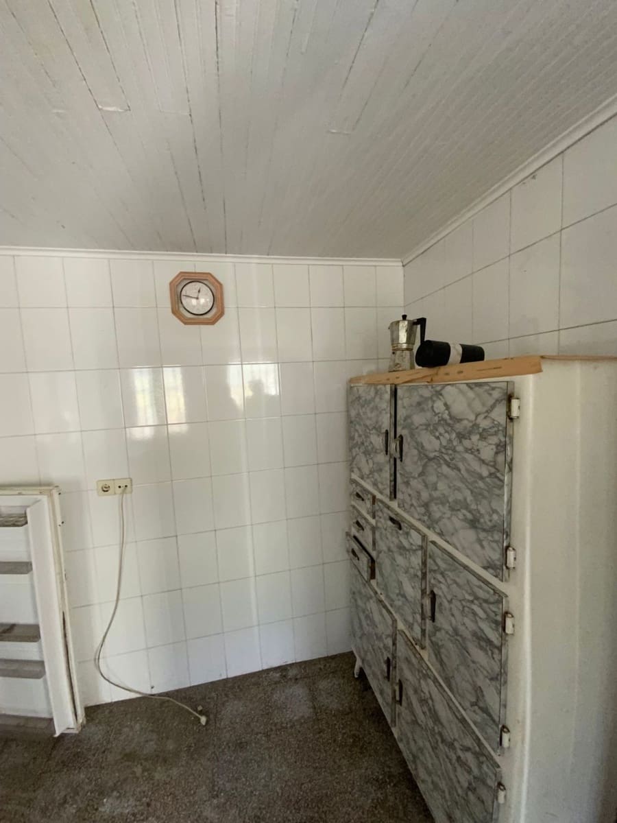 3 soveværelse Finca/Landehus til salg i Tineo med garage - € 240.000 (Ref: 9439526)