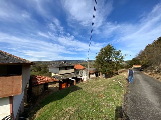 3 camera da letto Finca/Casa di Campagna in vendita in Tineo con garage - 240.000 € (Rif: 9439526)