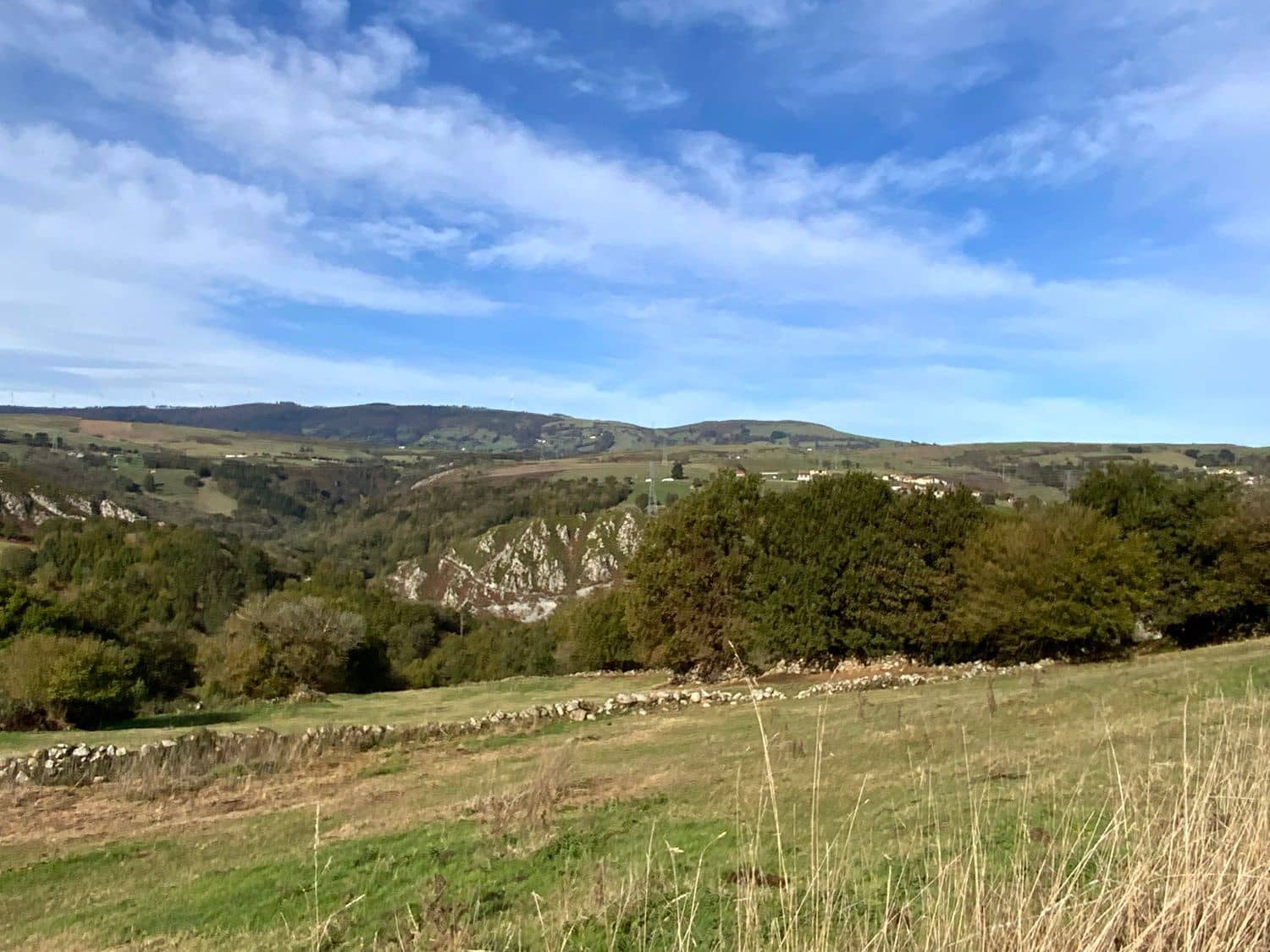 3 soveværelse Finca/Landehus til salg i Tineo med garage - € 240.000 (Ref: 9439526)